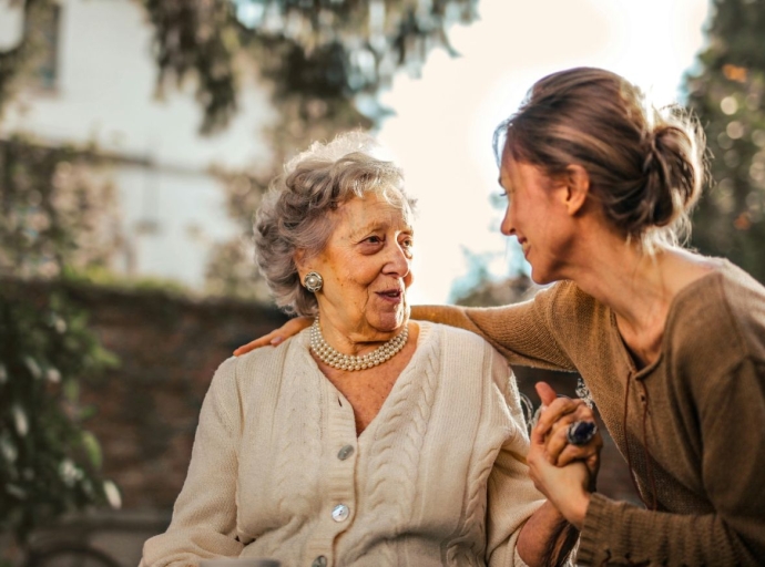 BIENESTAR PARA NUESTROS ADULTOS MAYORES